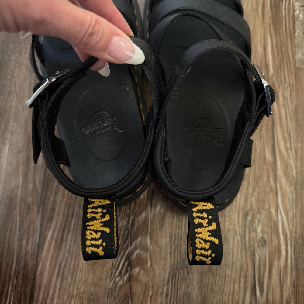 Dr. Martens Blair platform sandals with Yellow Stitching - Picture 4 of 8